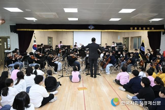 2025 동두천시 탑동초 작은 음악회 개최… 아이들이 만들어낸 감동의 무대