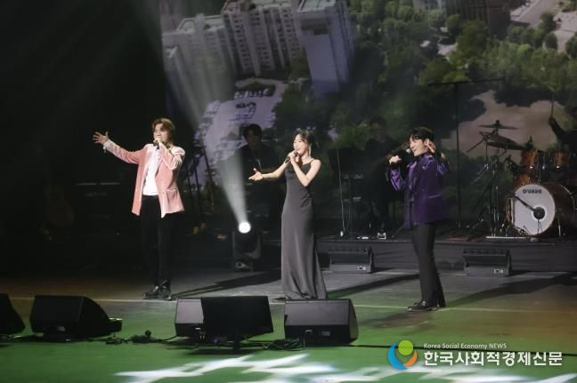 당진문예의전당 개관 20주년 특별 기획공연 '송년 뮤지컬 갈라 콘서트' 뜨거운 관객 열기 속 성황리 마무리 !