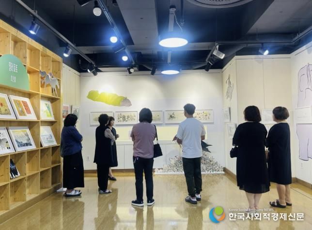 동두천꿈나무정보도서관, 2025년 그림책전(展) ‘그림책의 시선’ 성료